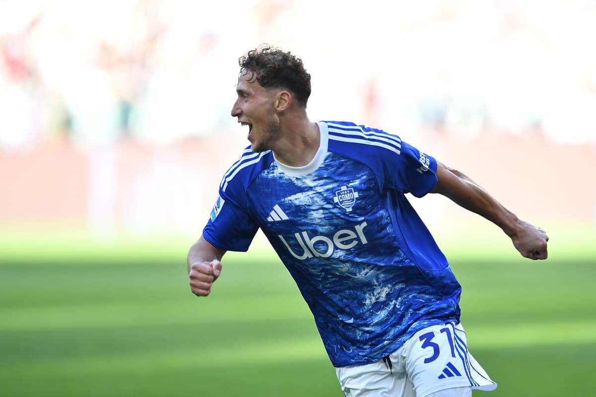 Official: Udinese buy Vojvoda from Como for €1.6m