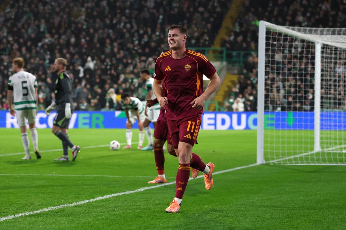 Genoa discussing deal for Brighton and ex-Roma striker Ferguson