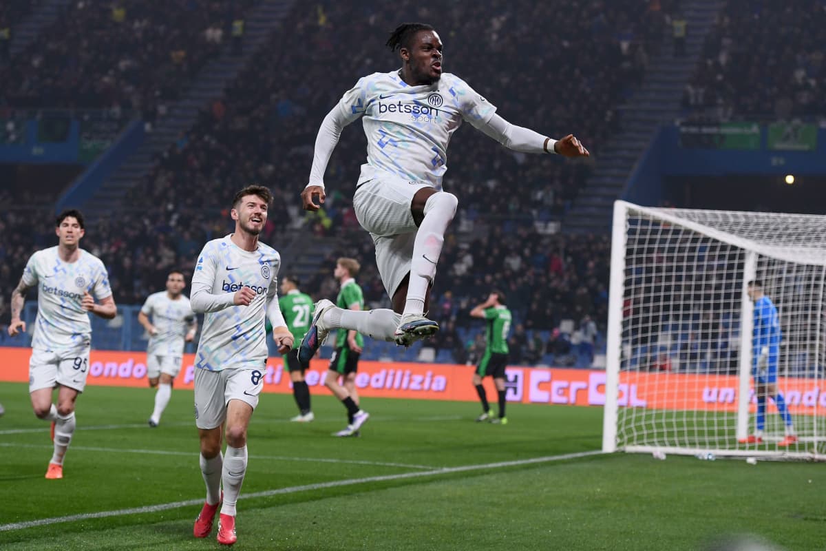 Bisseck: ‘Stones will push Inter’s defenders to raise their level’