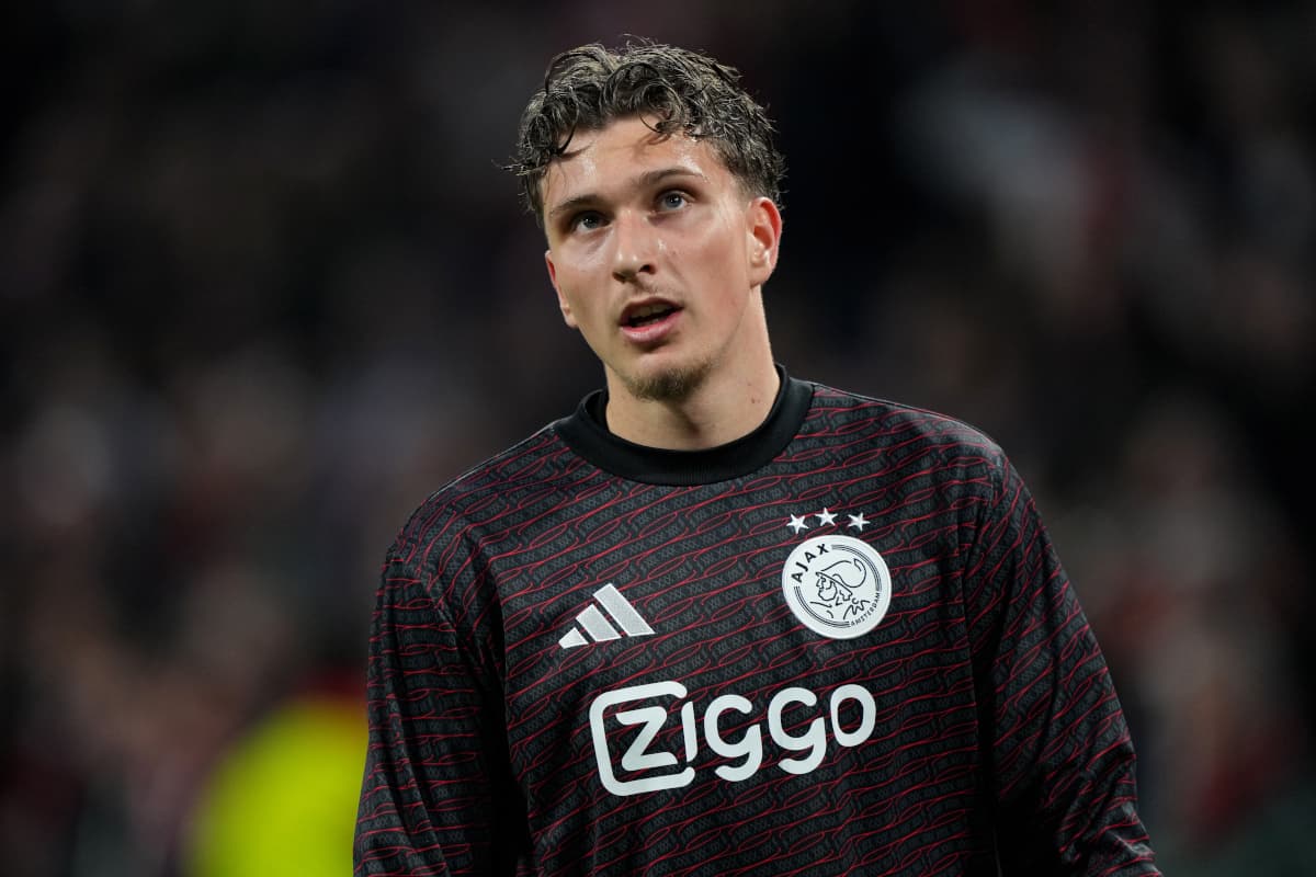Roma eye Belgian talent Godts as alternative to West Ham forward Summerville