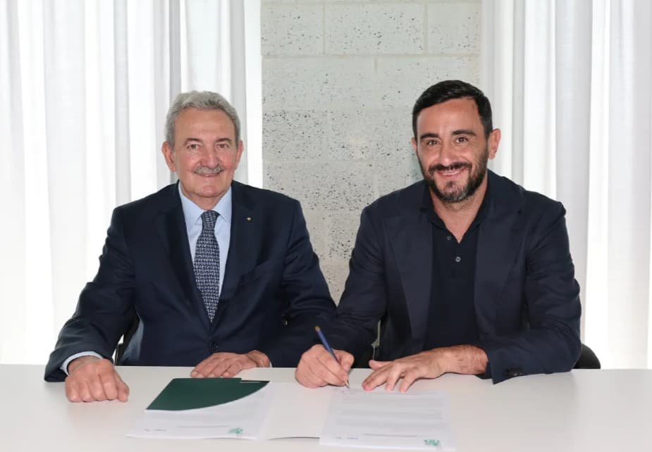 Official: Ex-Liverpool man Aquilani gets first Serie A coaching job with Sassuolo