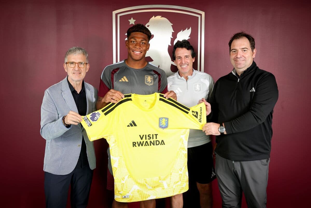 Official: Aston Villa announce €35m Suzuki signing from Parma