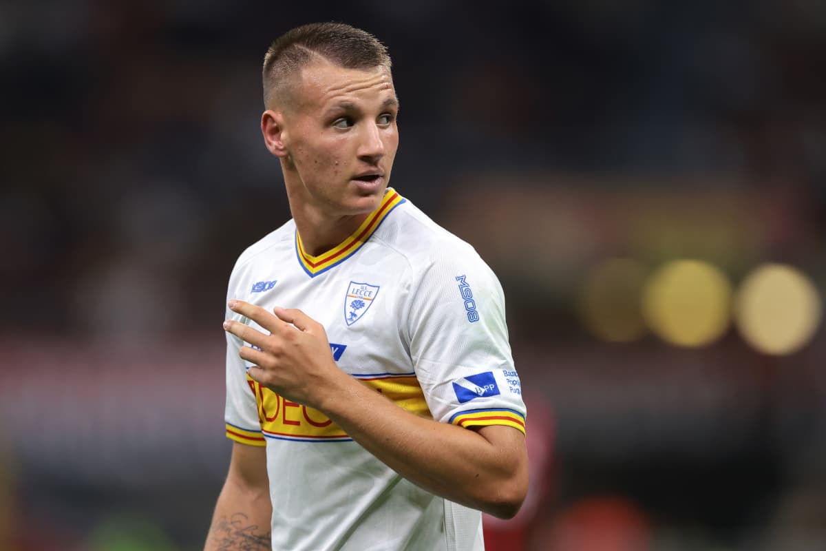 Official: Milan buy Camarda back from Lecce 2 days after loan was made permanent