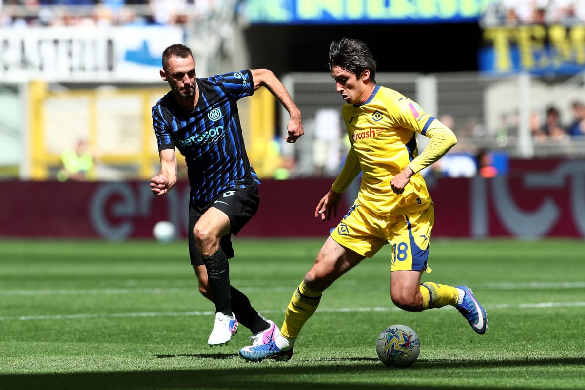 Sassuolo ready to win Bowie transfer battle with Cagliari, Bologna and Celtic