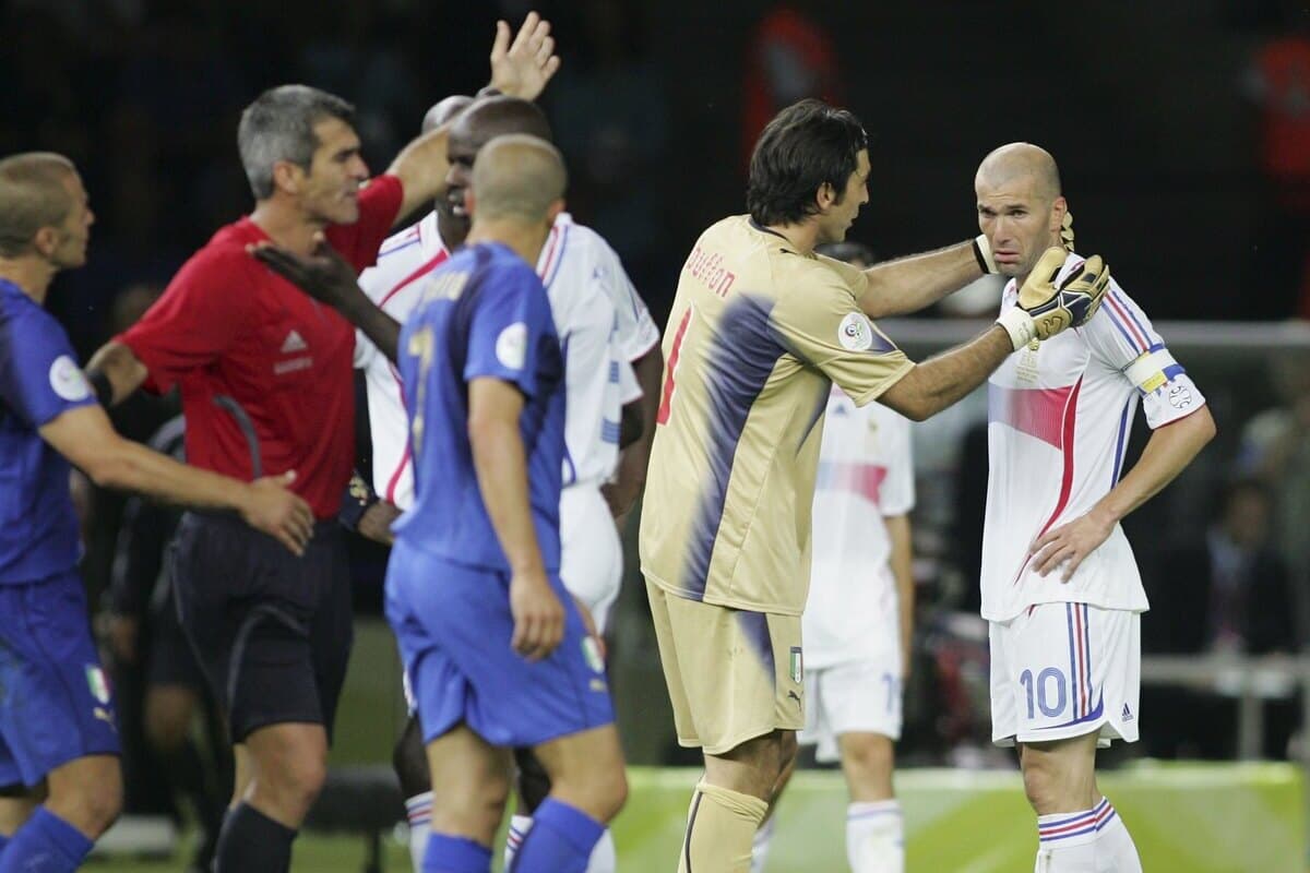 Referee reveals what Zidane told him after red card vs. Italy in 2006 World Cup Final