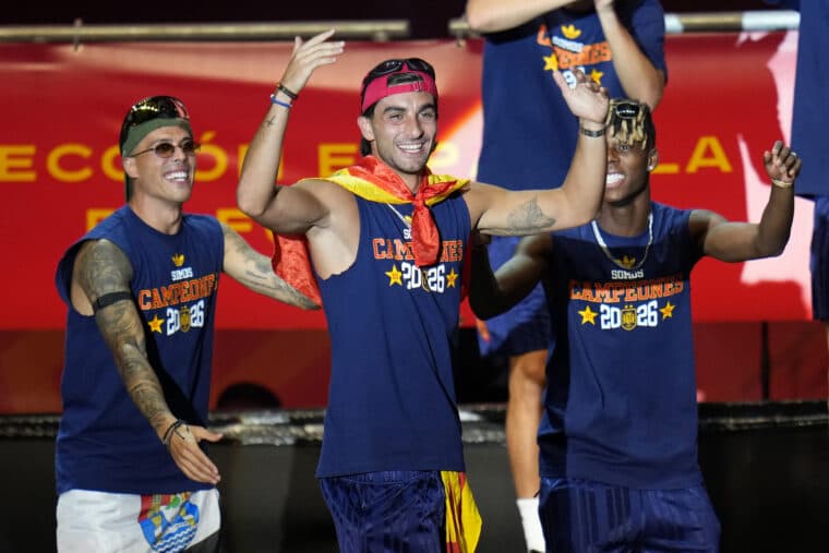 PSG on the verge of signing Barcelona striker Ferran Torres