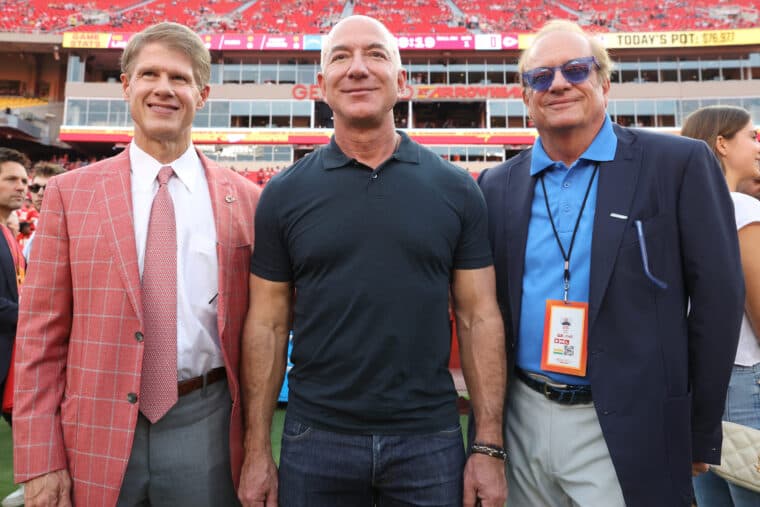Jeff Bezos consortium set to acquire stake in Liverpool