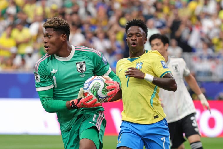 Newcastle enquire about Parma goalkeeper Zion Suzuki