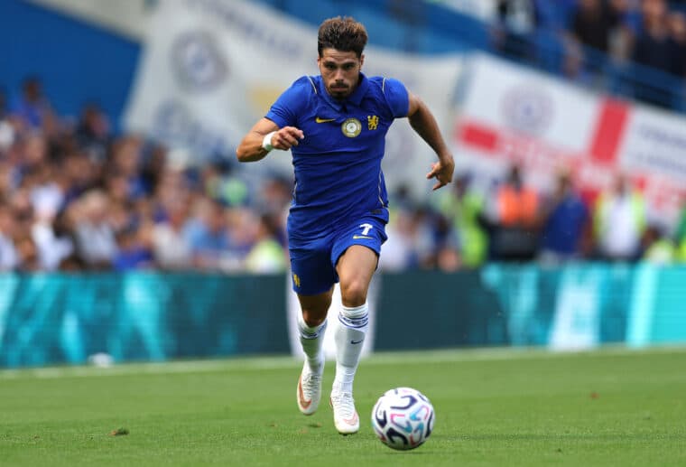 Chelsea slap eye-watering £100m price tag on Manchester City target Pedro Neto