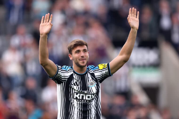 Newcastle sign Nico Gonzalez from Man City