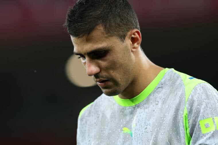 Barcelona submit new £51.4m bid for Manchester City star Rodri