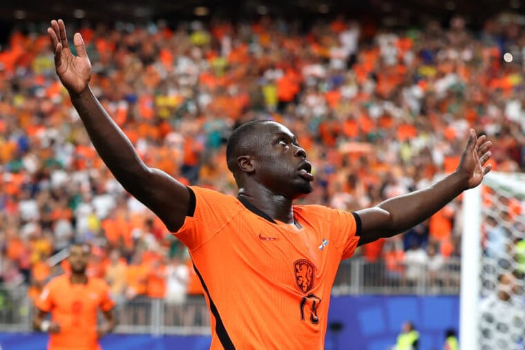 Netherlands run riot to set World Cup benchmark, Spain face early pressure after opening stumble