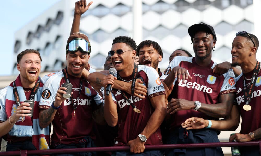 Mikel Arteta wants Arsenal to show ‘ambition’ and sign Europa League winner this summer