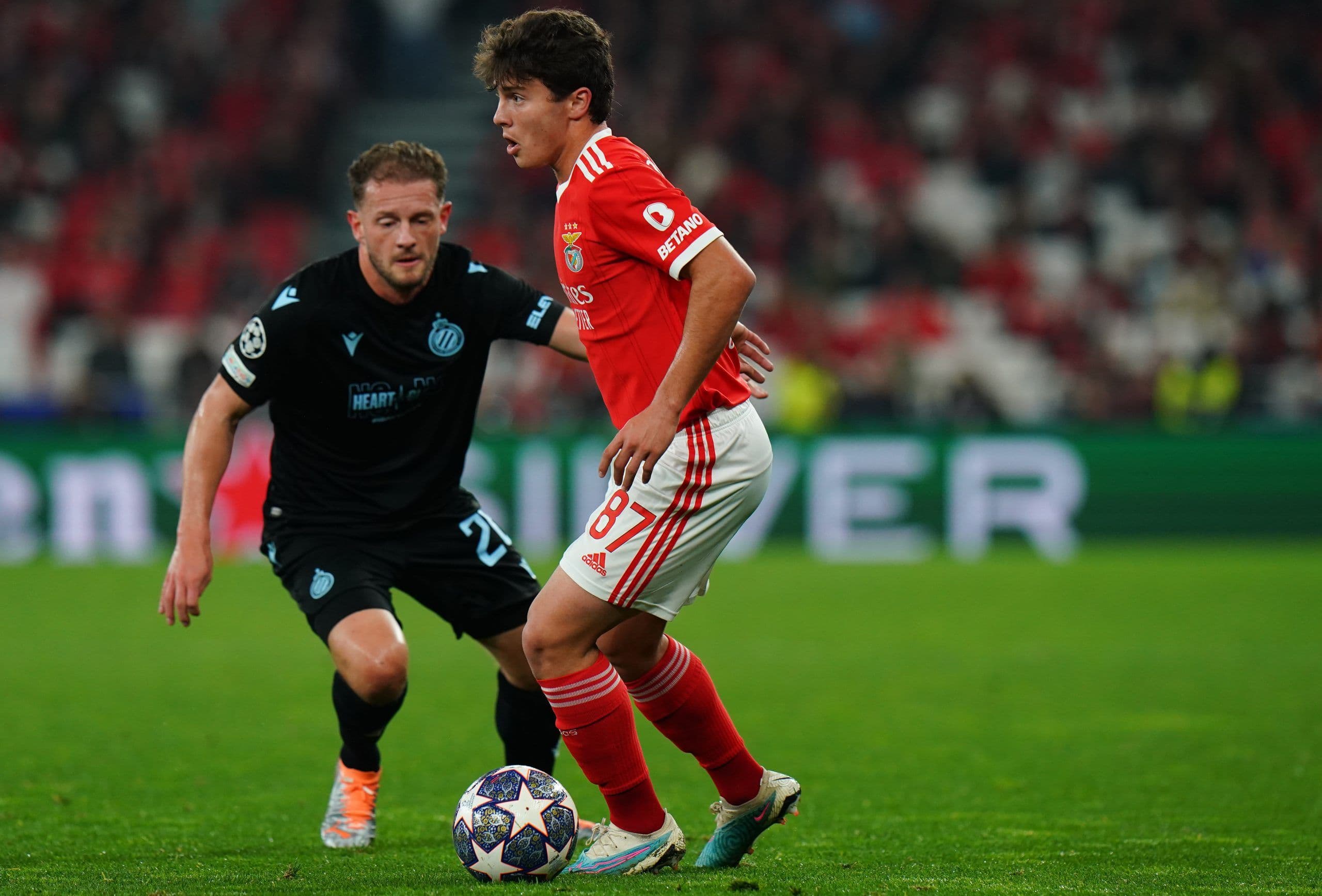 Former Club Brugge midfielder interested in a return to Beerschot following release from Anderlecht
