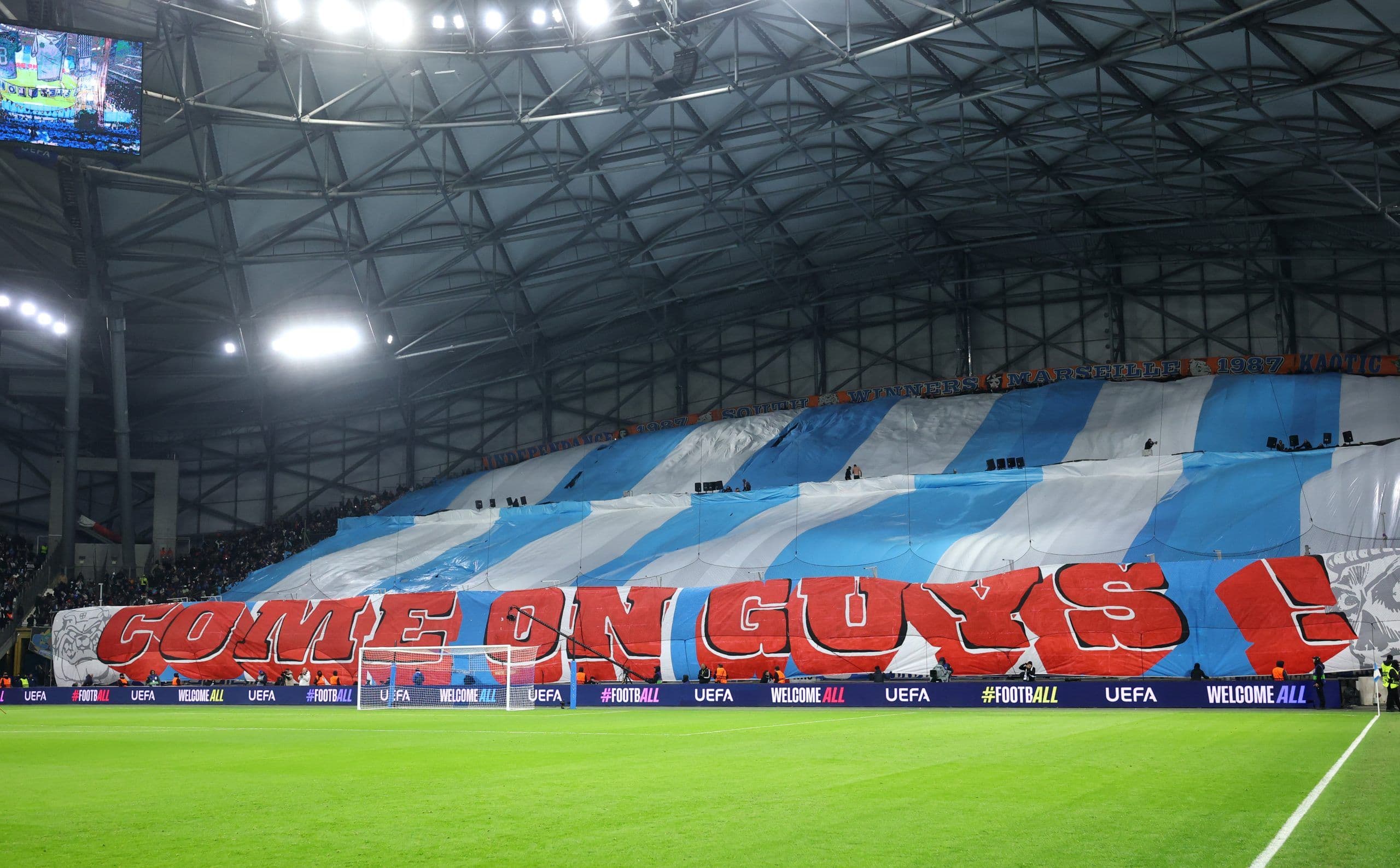 OH Leuven and KV Mechelen interested in Marseille goalkeeper