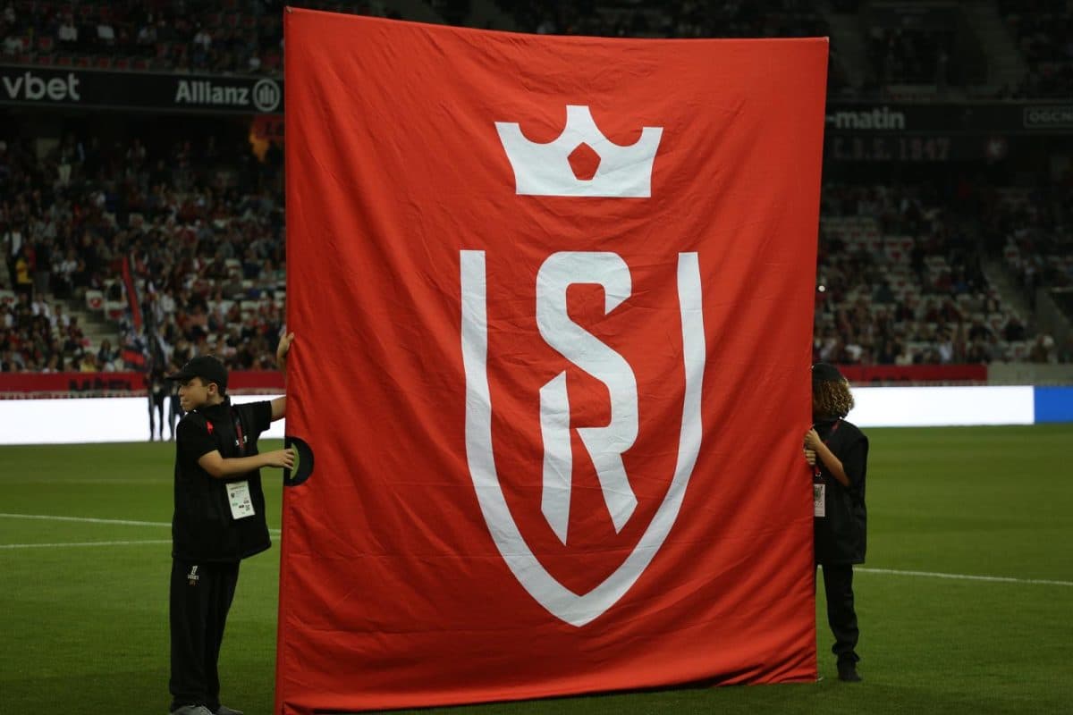 Reims to sign Hartberg goalkeeper Tom Ritzy Hülsmann to succeed Ewen Jaouen