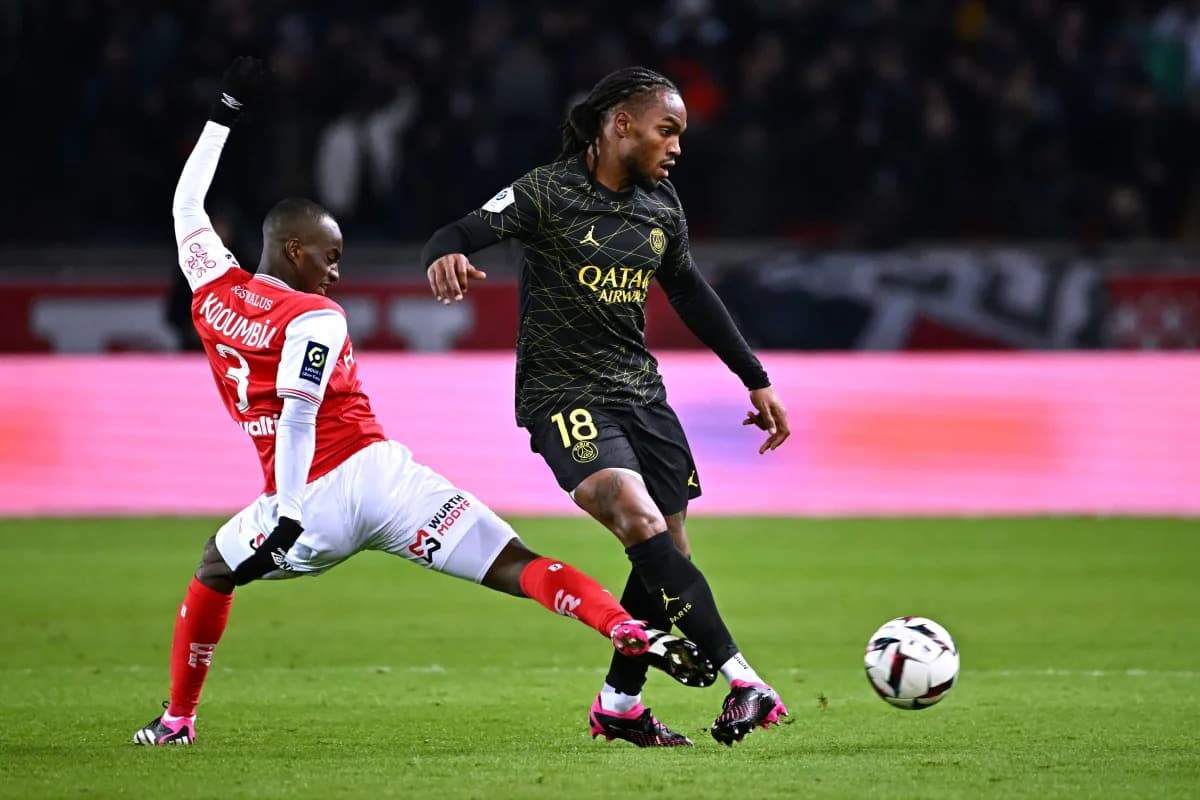 Ipswich Town and Hull City enquire about PSG midfielder Renato Sanches