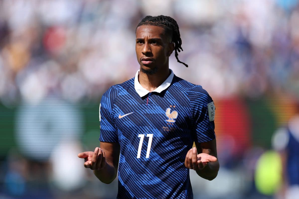 EXCLUSIVE | Stephen Warnock on Michael Olise: “I don’t think many people would have seen him at Crystal Palace as a potential Ballon d’Or winner.”