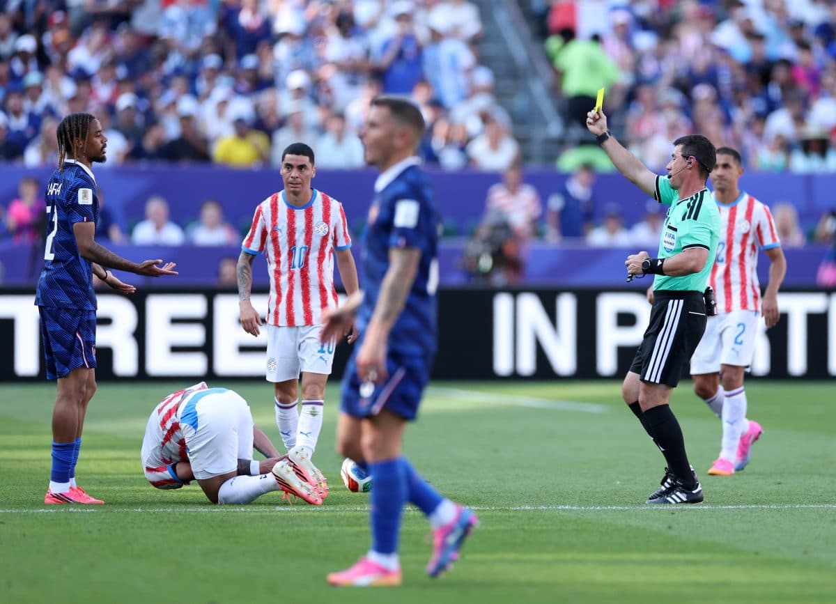 France-Paraguay referee handed rare ‘1’ L’Équipe rating