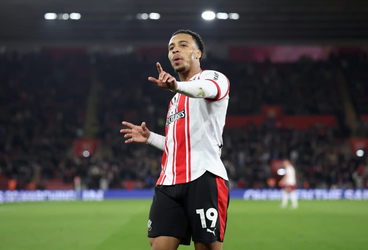 Official | Auxerre sign Southampton striker Cameron Archer