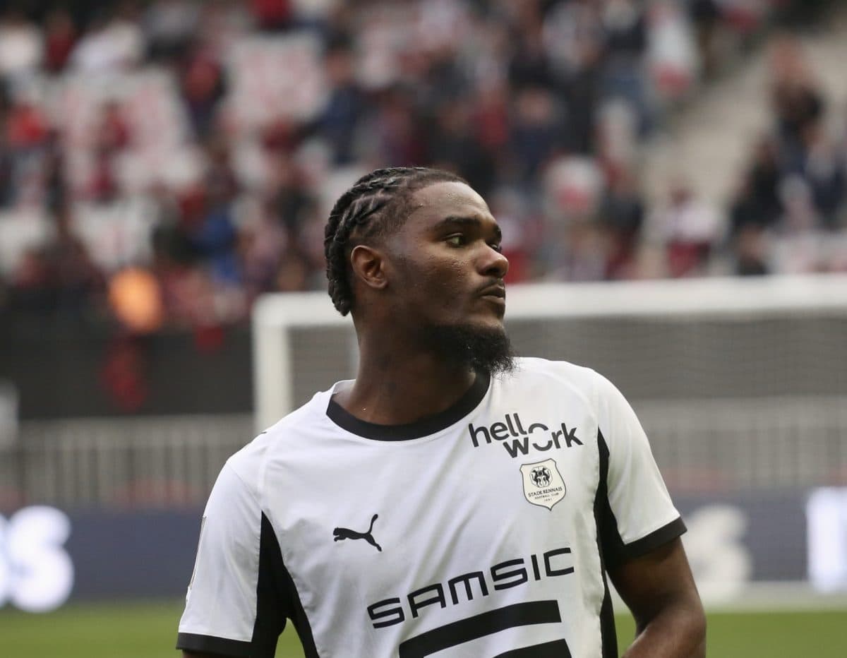 Eintracht Frankfurt in talks to sign Rennes centre-back Lilian Brassier