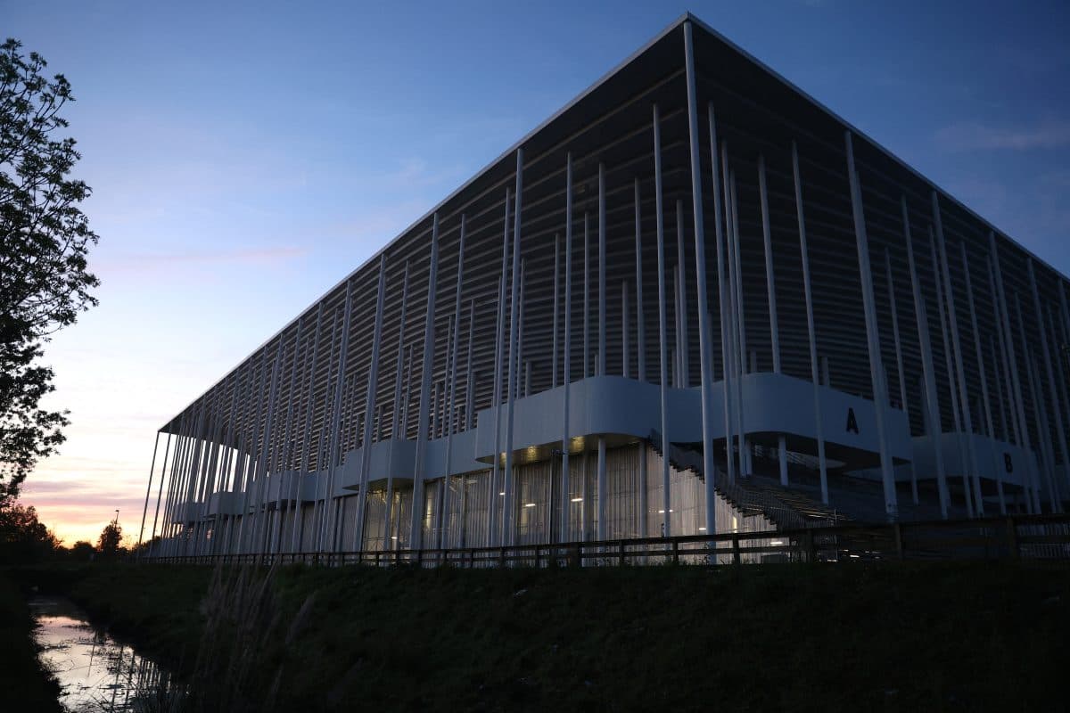 British funds Sparta Capital to complete Bordeaux takeover