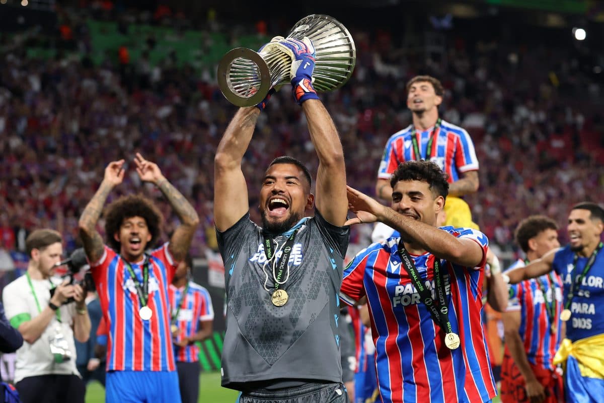 Crystal Palace’s Walter Benitez could rejoin OGC Nice on free transfer