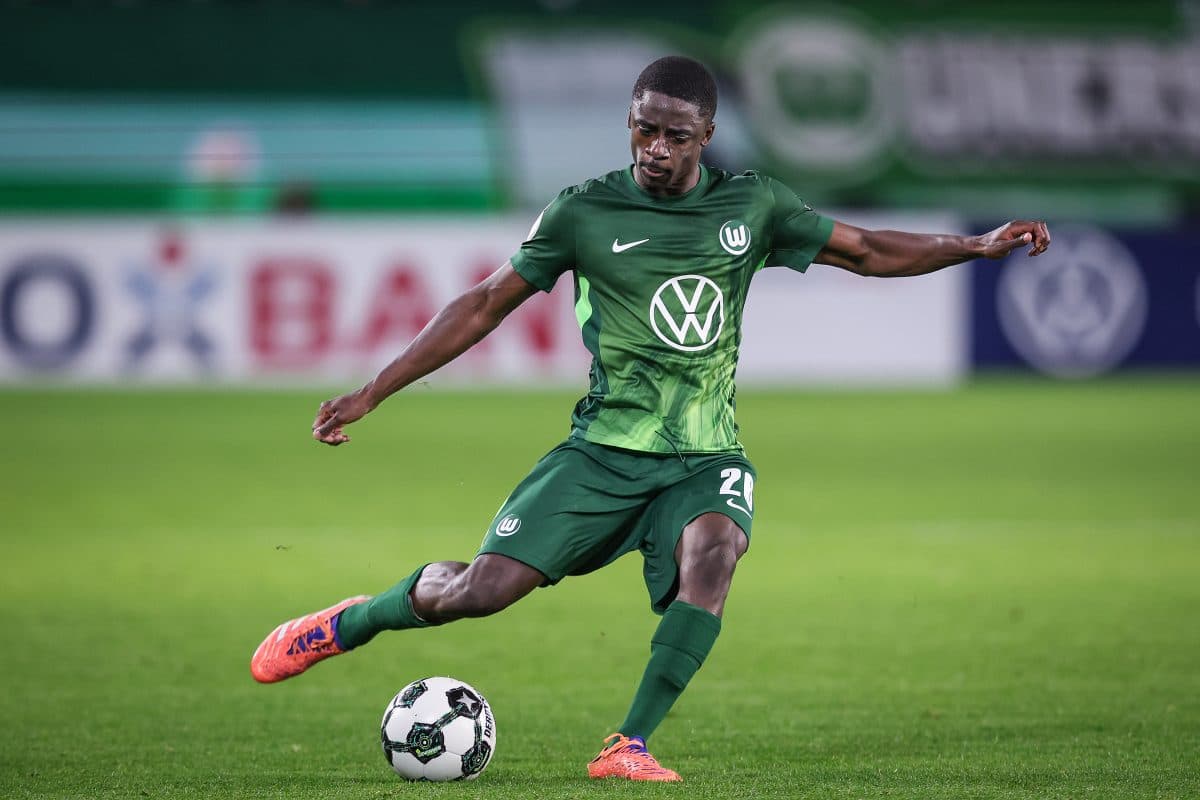 Roma, Feyenoord and Porto among clubs interested in Wolfsburg’s Saël Kumbedi