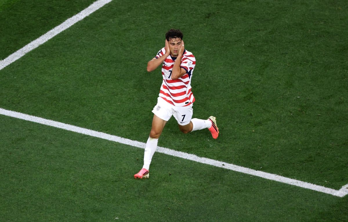 Borussia Mönchengladbach’s Giovanni Reyna attracts Strasbourg interest