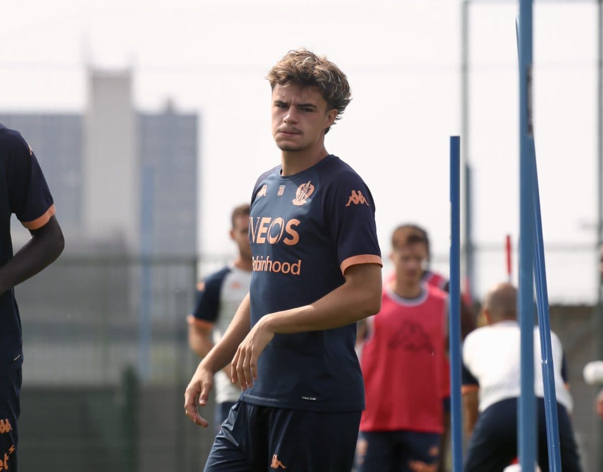 Official | Gabin Bernardeau completes Lorient switch