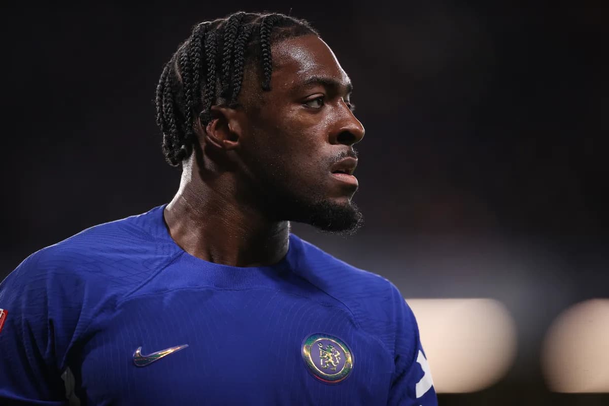Crystal Palace in talks with Chelsea over Axel Disasi loan