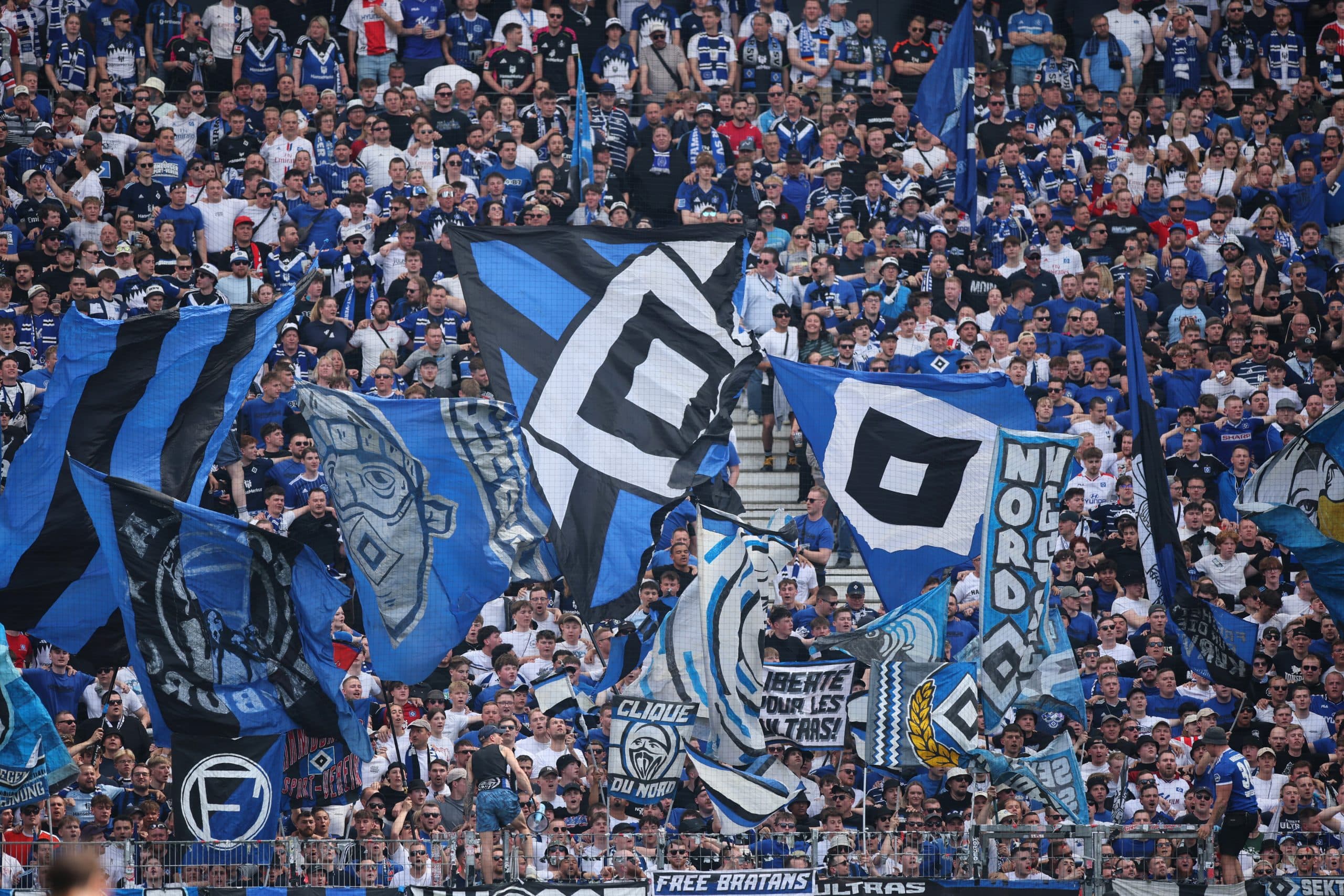 Former Leicester City striker Patson Daka shines in Hamburg debut