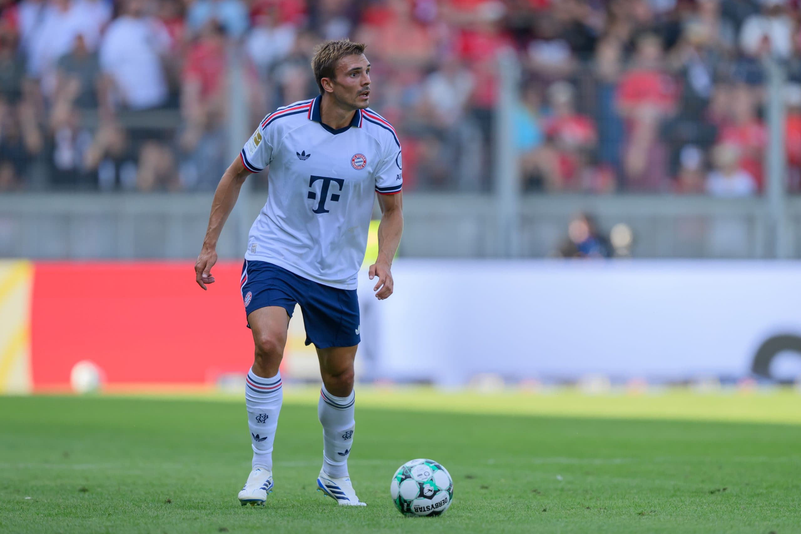 Aston Villa boss confirms strong interest in Bayern Munich’s Joao Palhinha
