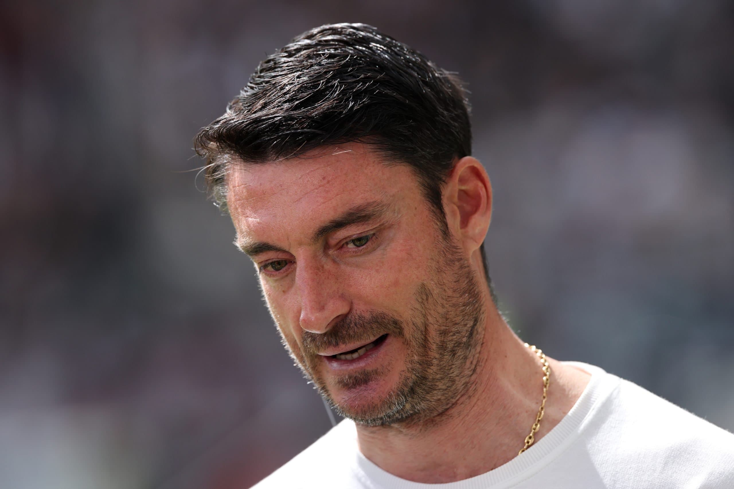 Albert Riera’s Eintracht Frankfurt future in serious doubt after club boss declines to back his coach
