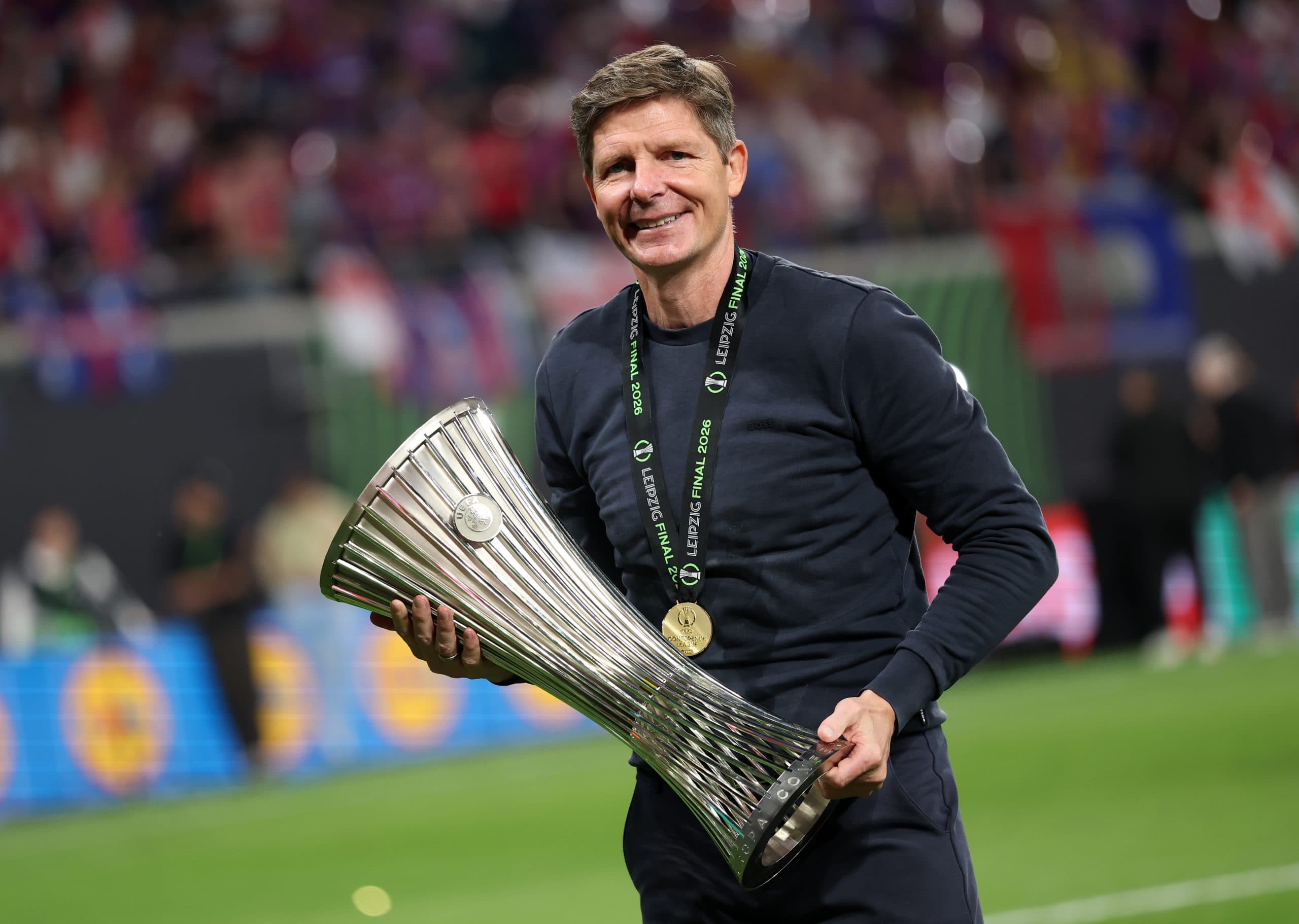 Bayer Leverkusen to hold advanced talks with Oliver Glasner
