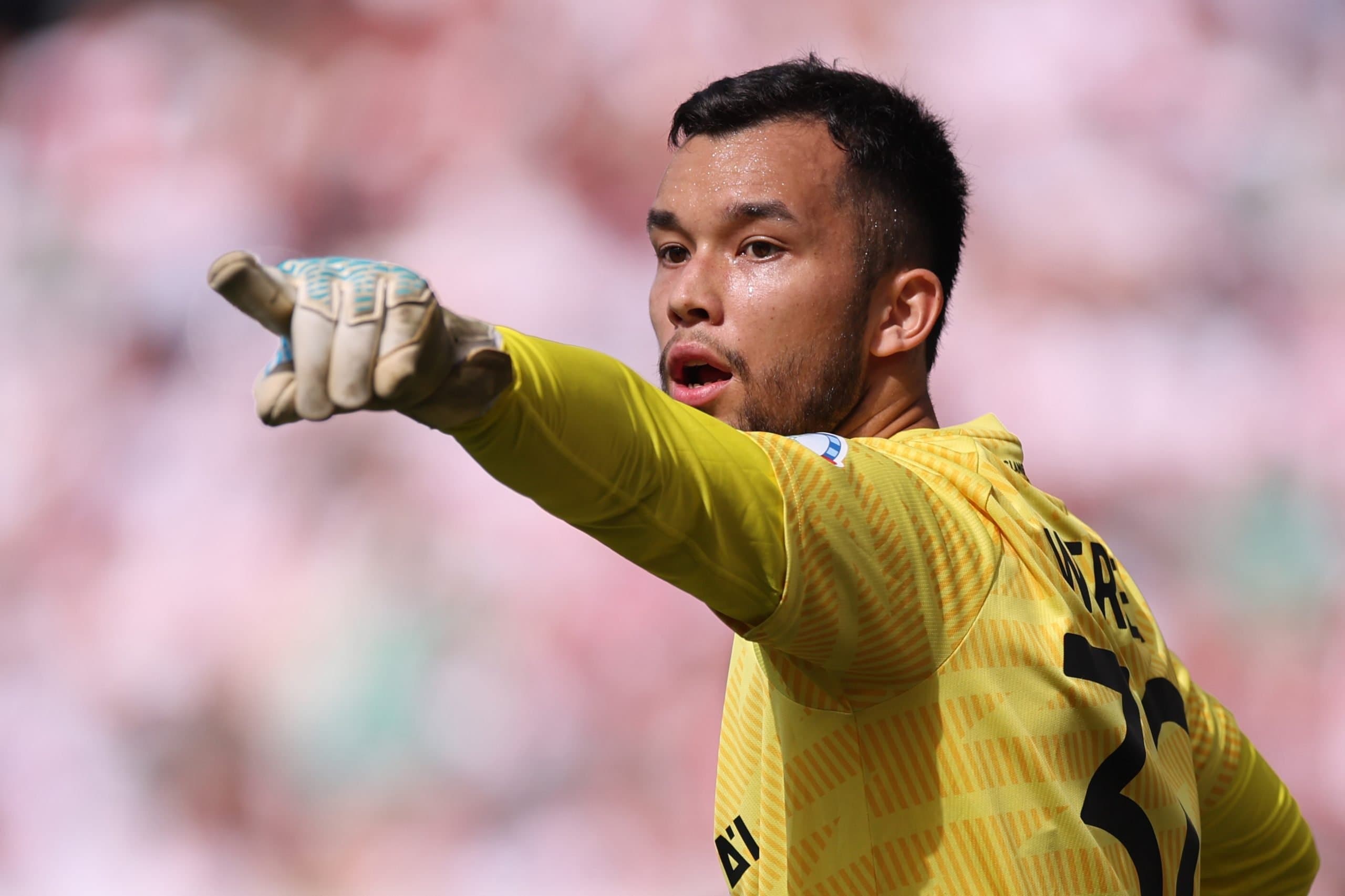 Mio Backhaus embraces unexpected interpreter role at new club Freiburg