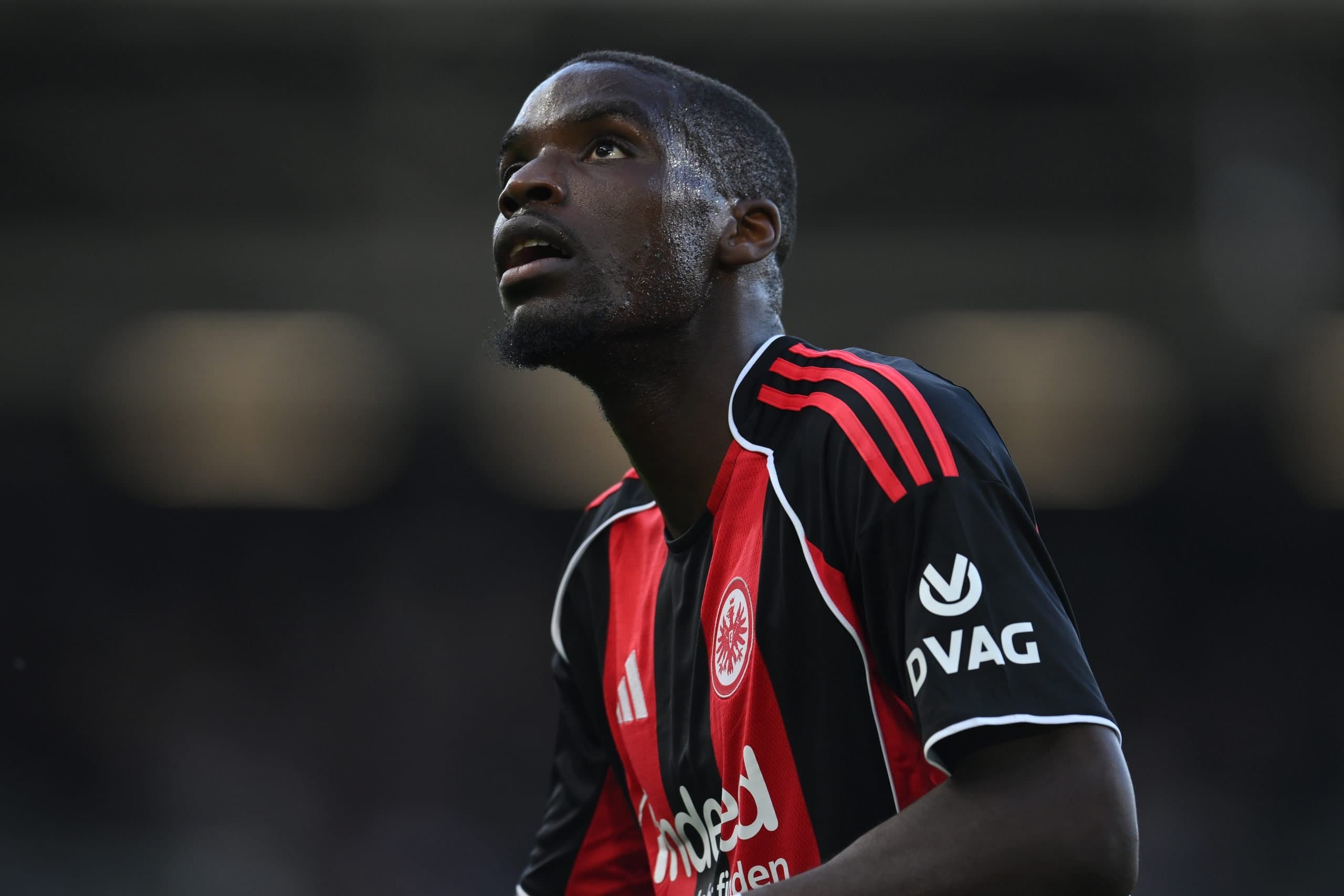 Eintracht Frankfurt negotiating Turkish loan for Niels Nkounkou