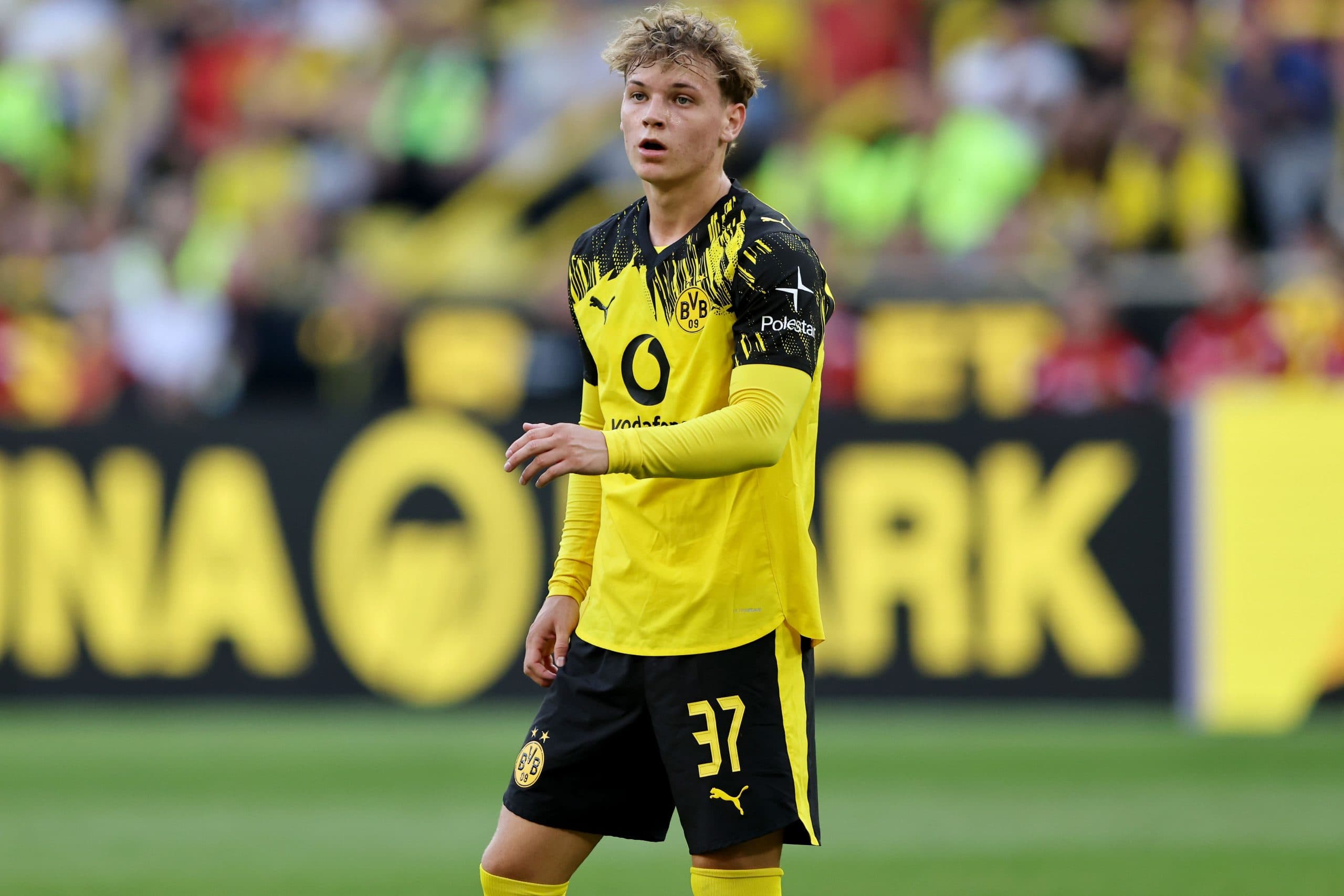 Borussia Dortmund’s Cole Campbell to join Elversberg