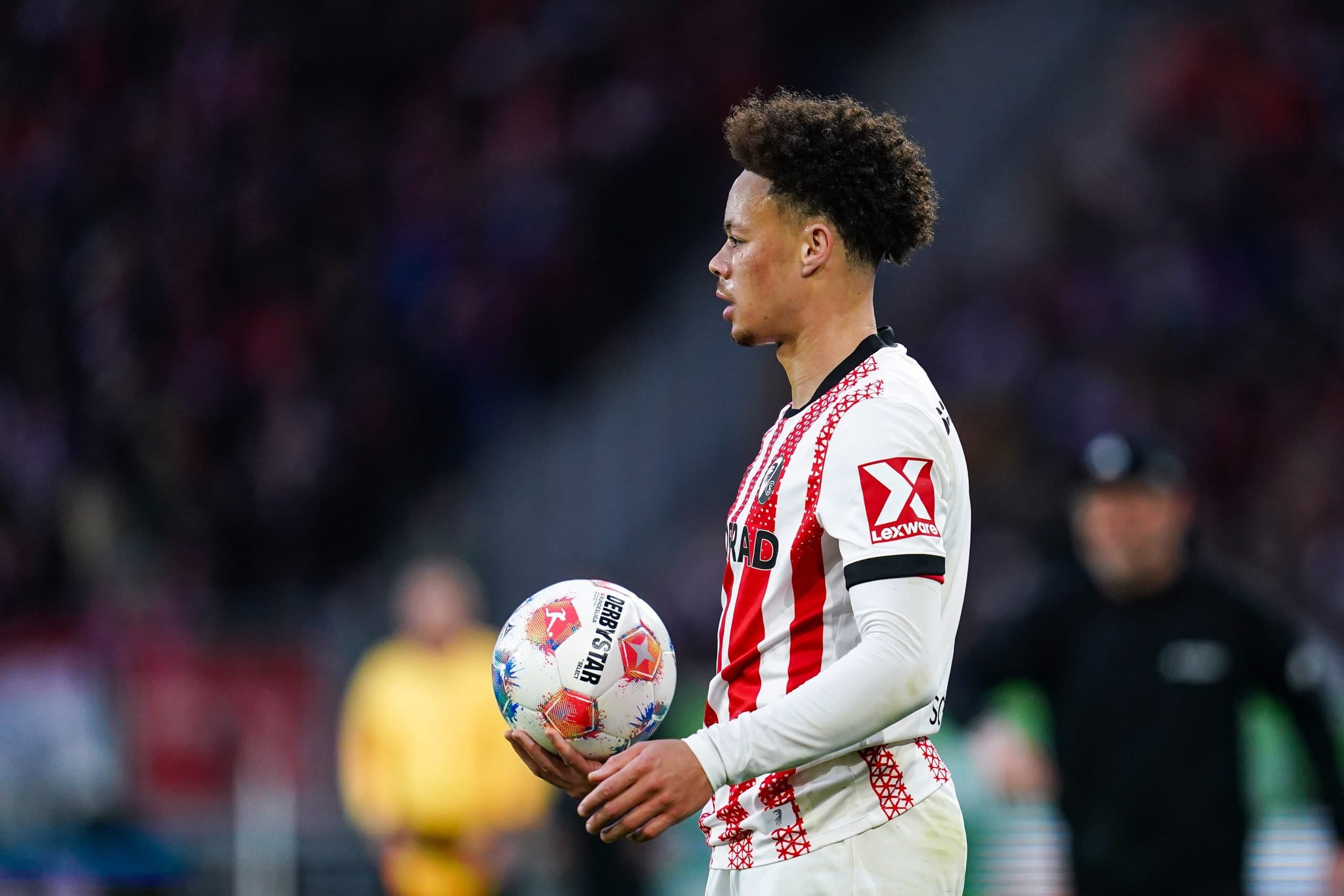 Ipswich Town keeping tabs on Freiburg attacker Derry Scherhant (23)