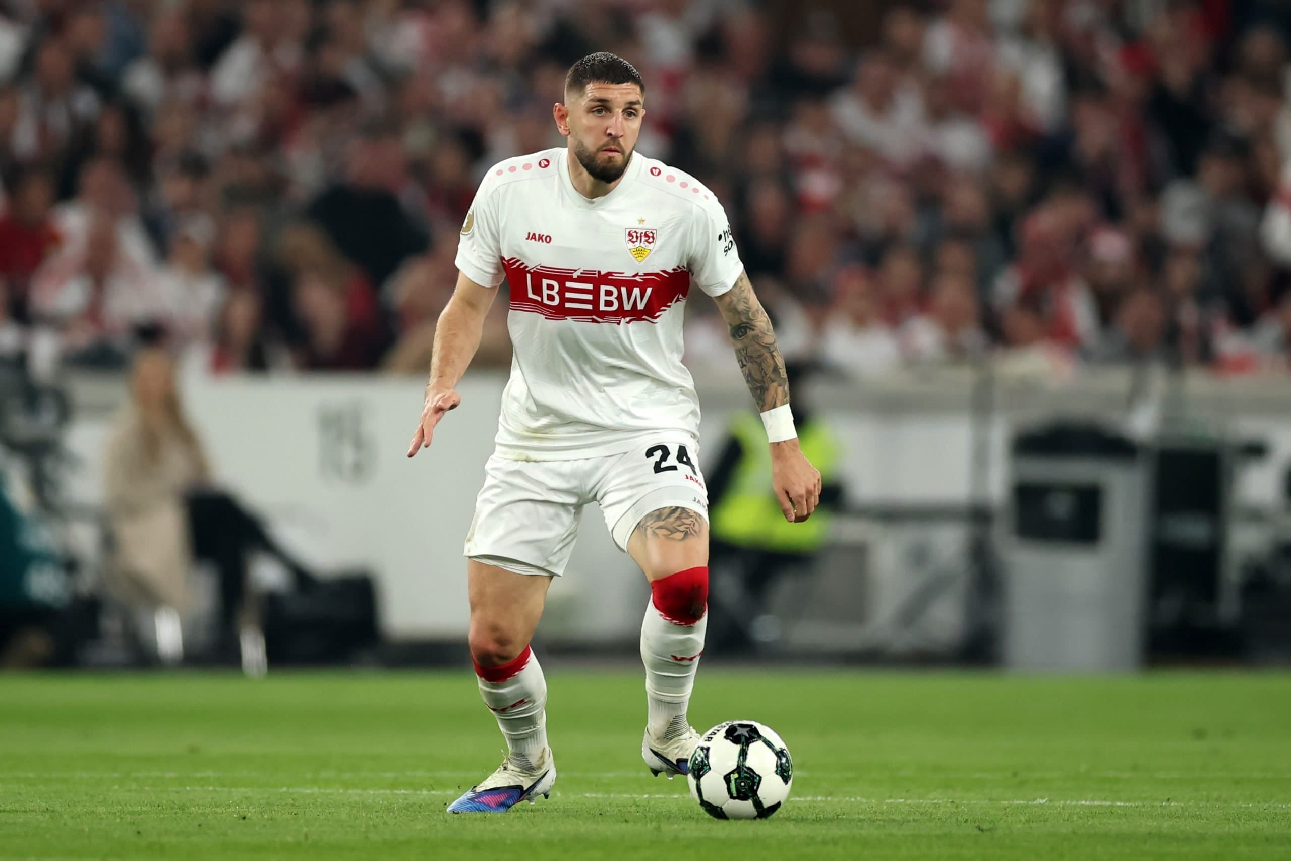 VfB Stuttgart’s Jeff Chabot speaks on being one step away from German national team