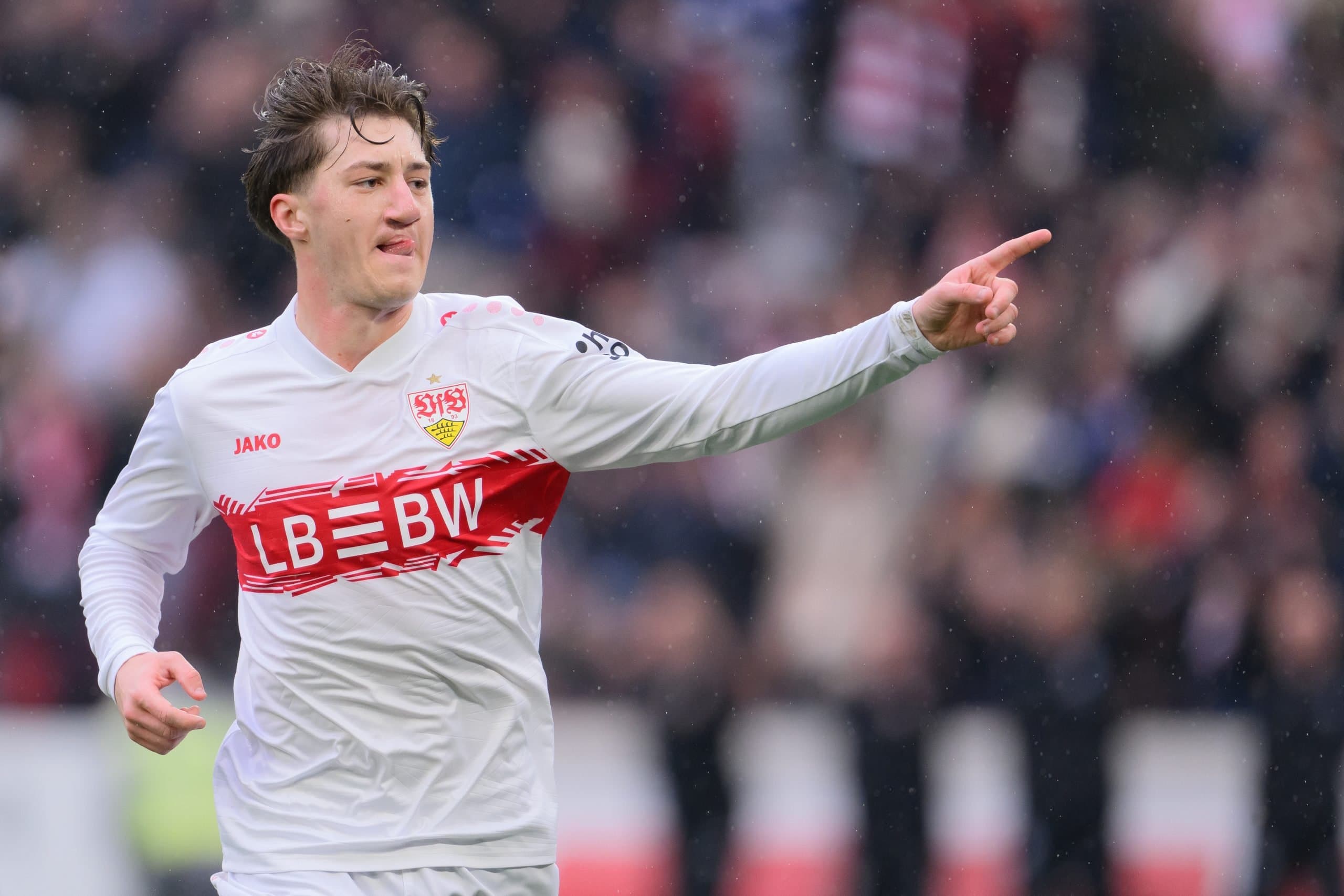 Newcastle United target Sandro Tonali replacement from Bundesliga