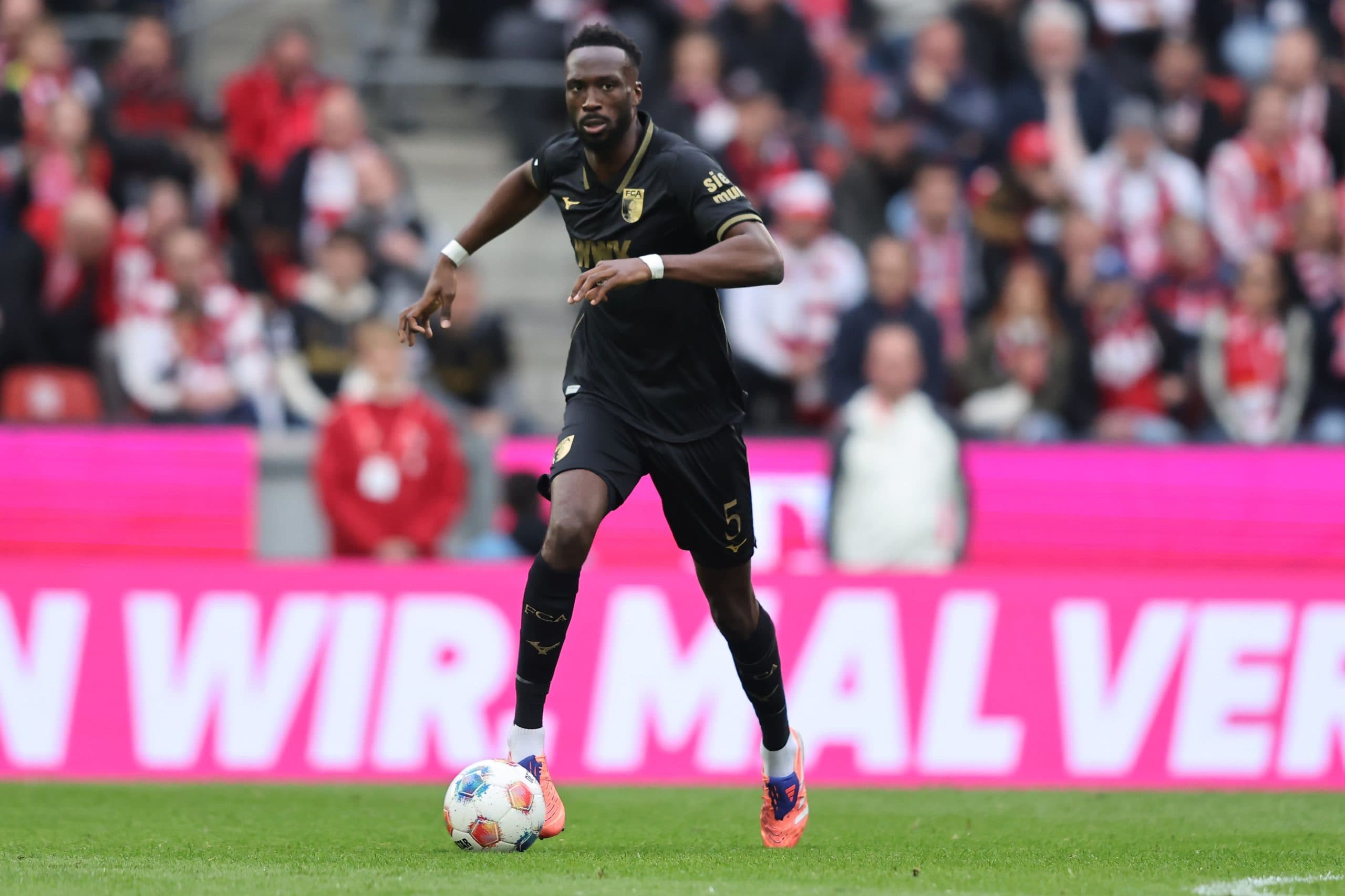 Augsburg and Palace near agreement on €30m Chrislain Matsima transfer