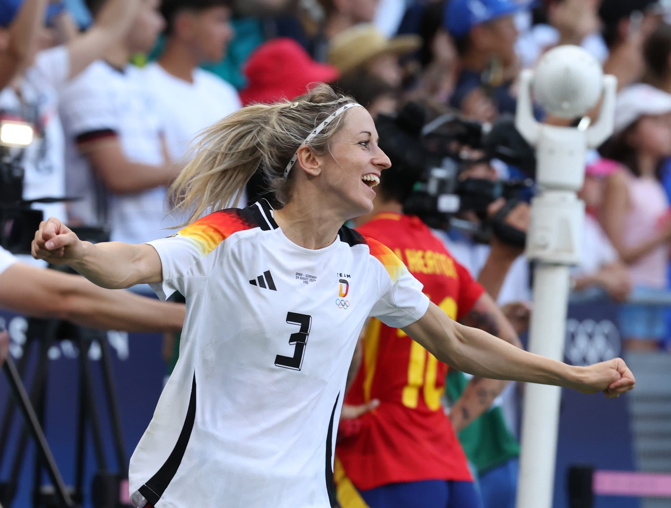 1. FC Köln manage coup signing as Kathy Hendrich joins from NWSL Chicago Stars