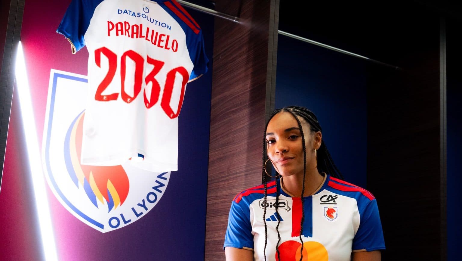 Salma Paralluelo joins Lyon for her first spell outside Spain
