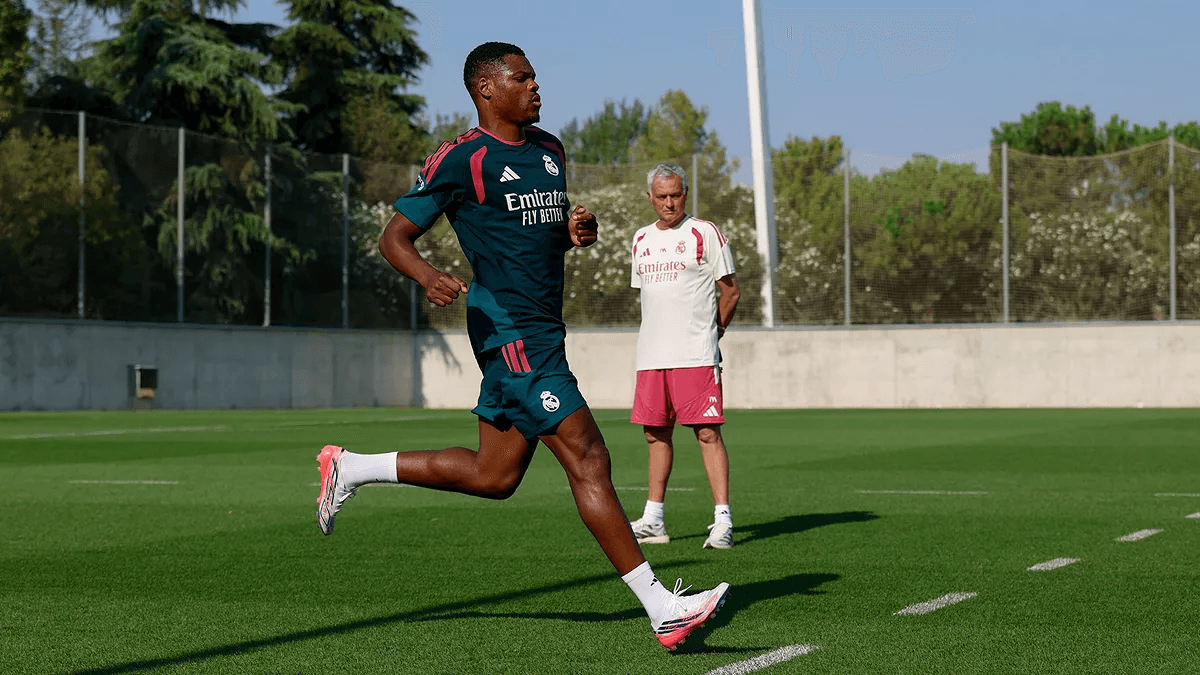 Real Madrid summer signing trains under Mourinho for the first time