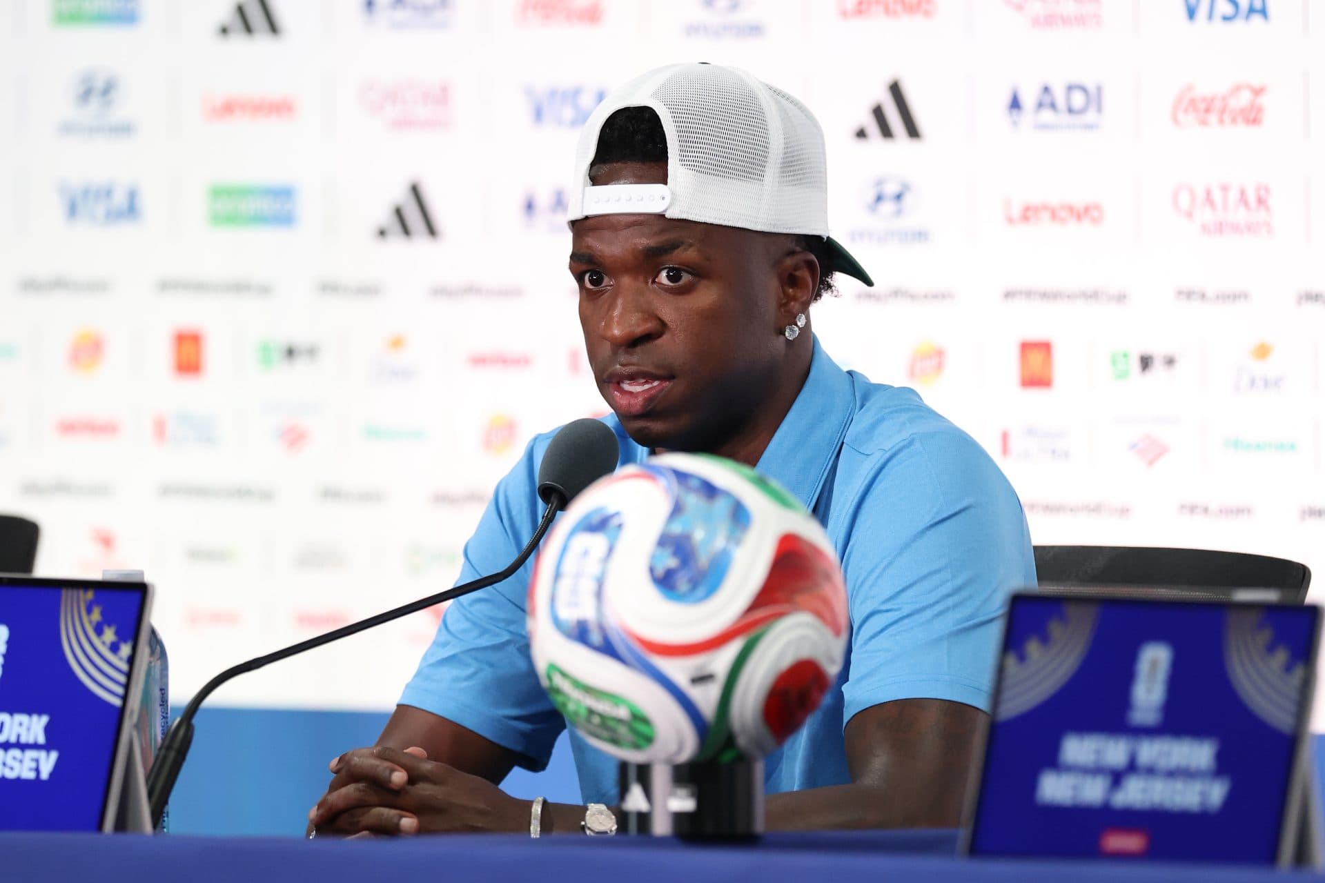 Arsenal prepare first official bid for Vinicius Jr. as Real Madrid improve renewal offer – report