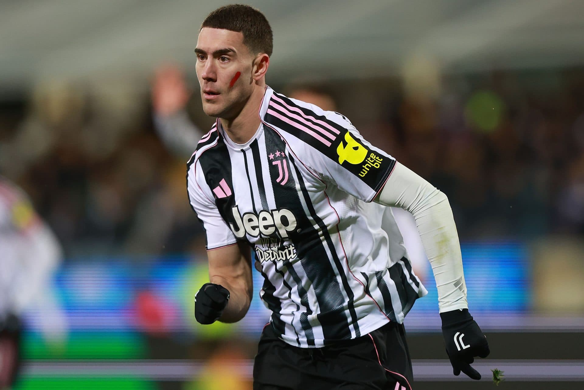 Real Madrid offered the services of 26-year-old Juventus star – report