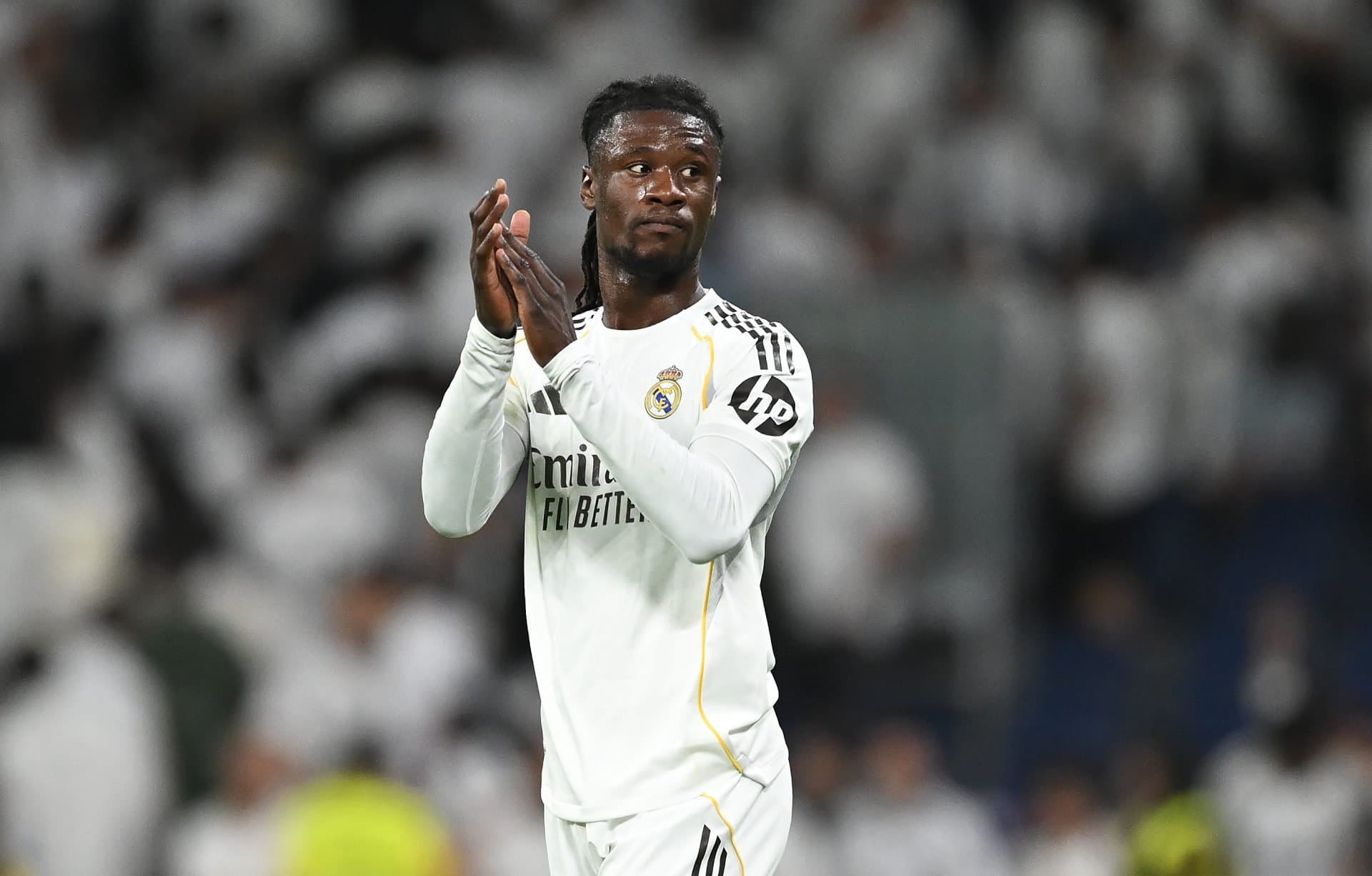 Real Madrid midfielder has no intention to leave the club; wants to convince Mourinho