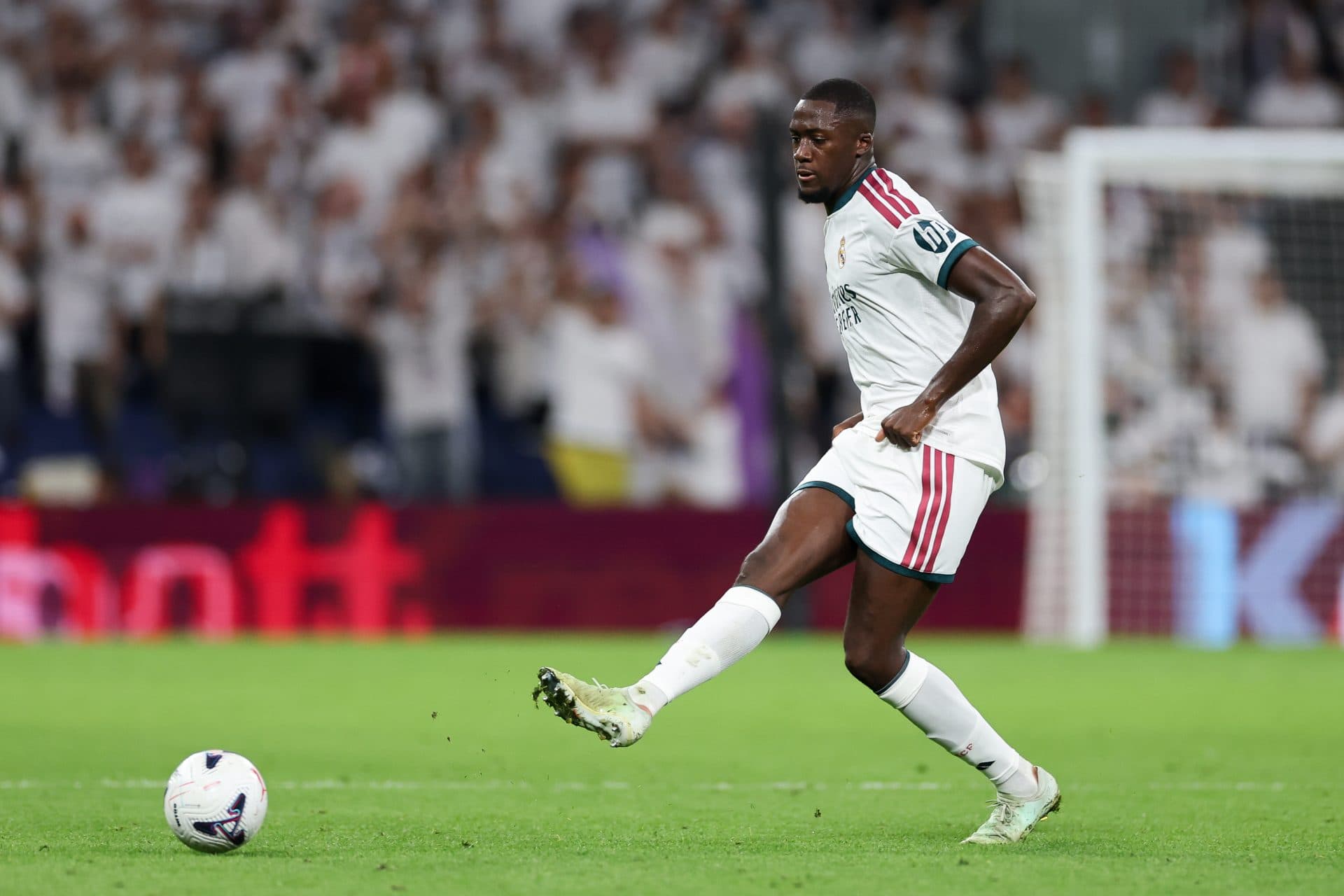 Real Madrid defender will be out for 7-8 days due to knee sprain – report
