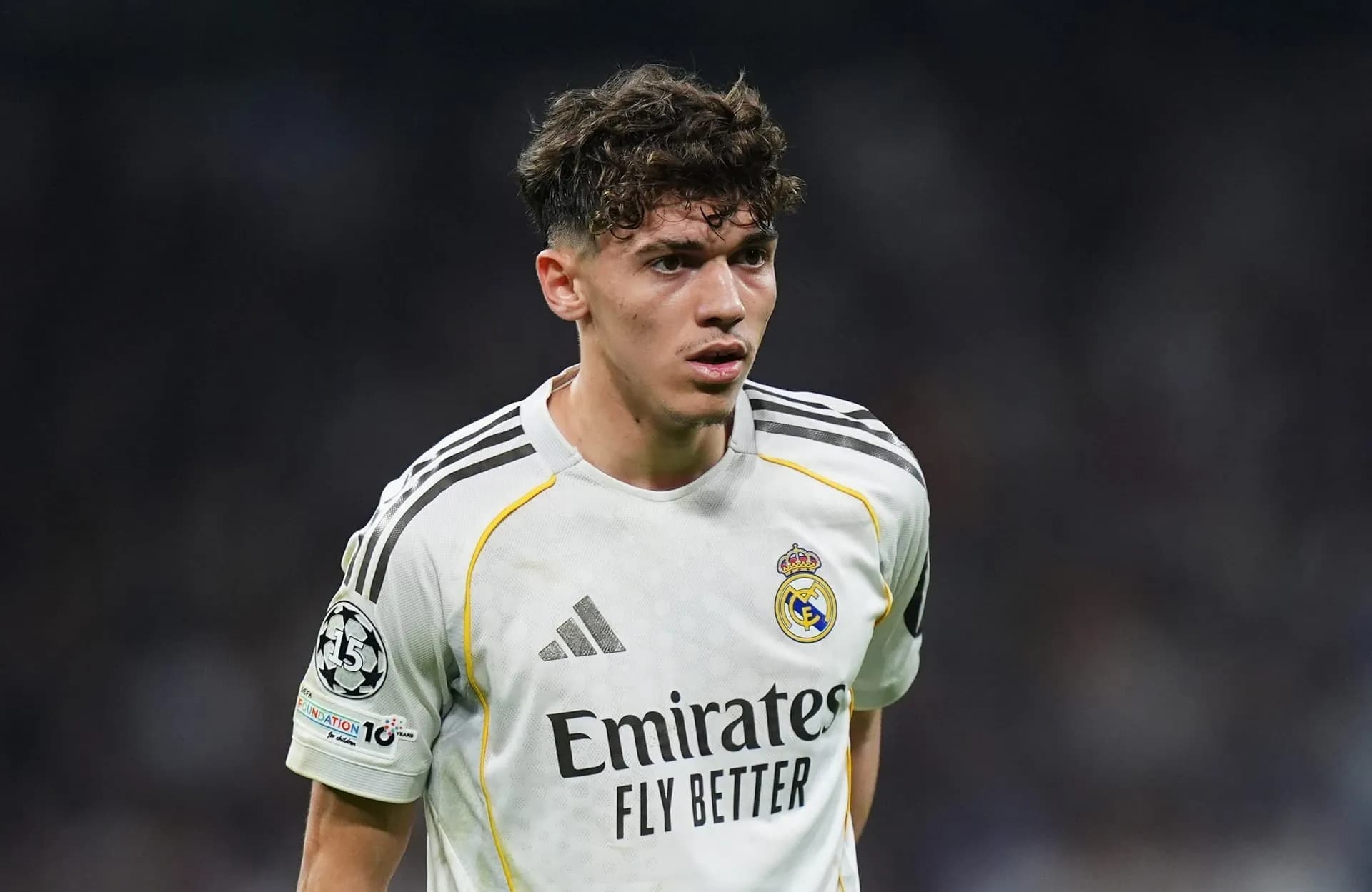 Fiorentina enter the race for Real Madrid breakout midfield prodigy – report